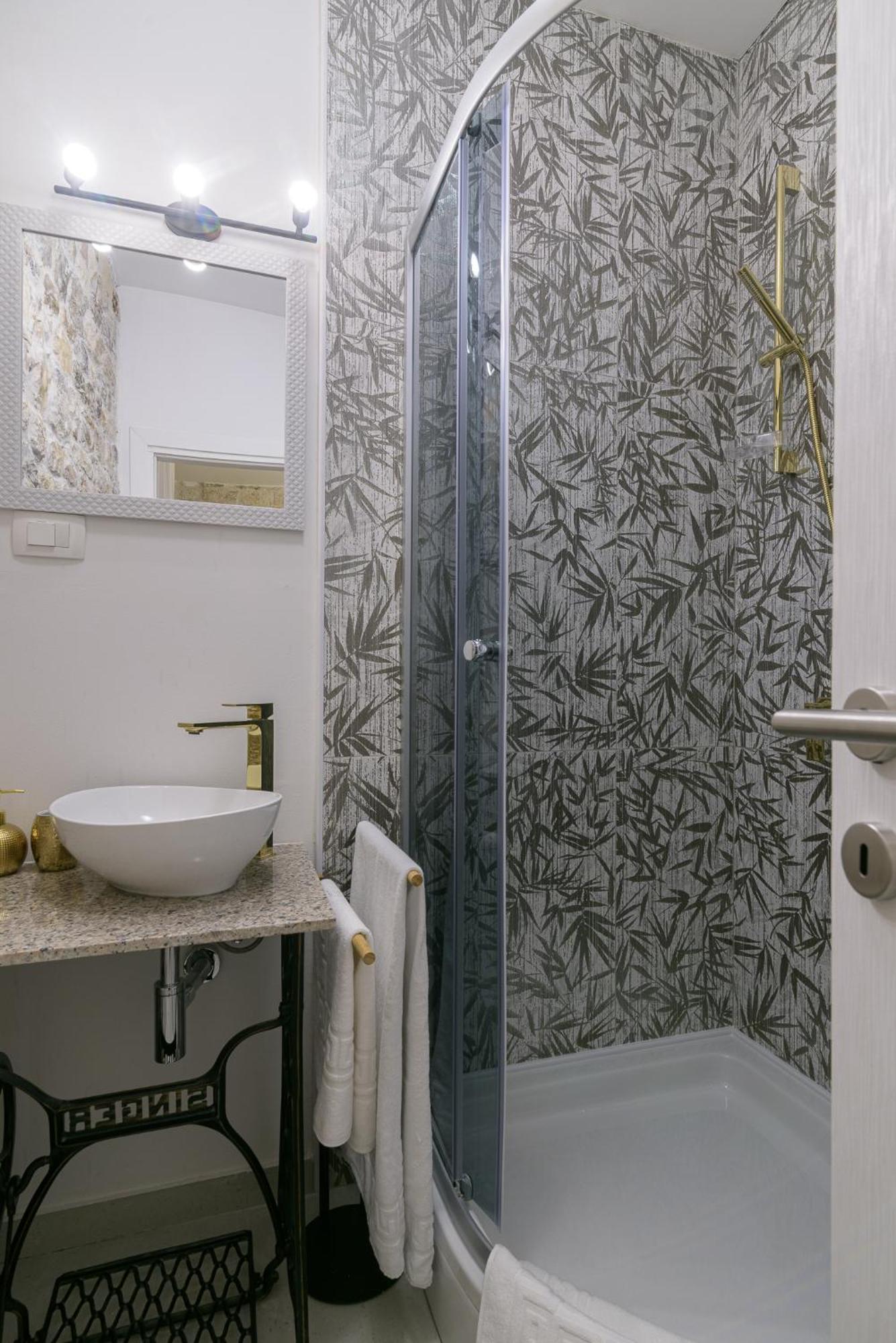 Rooms Bartul Трогір Екстер'єр фото