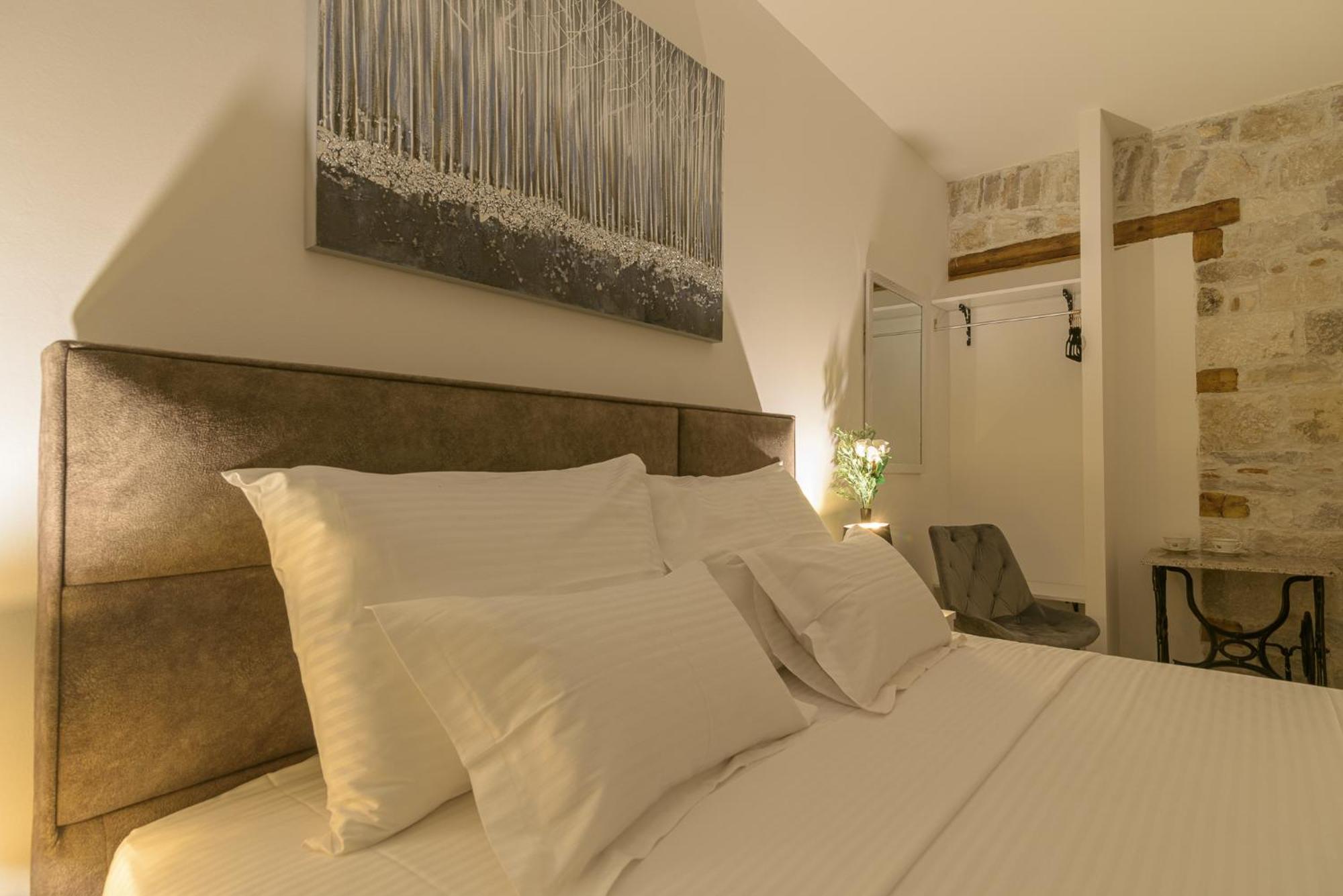 Rooms Bartul Трогір Екстер'єр фото