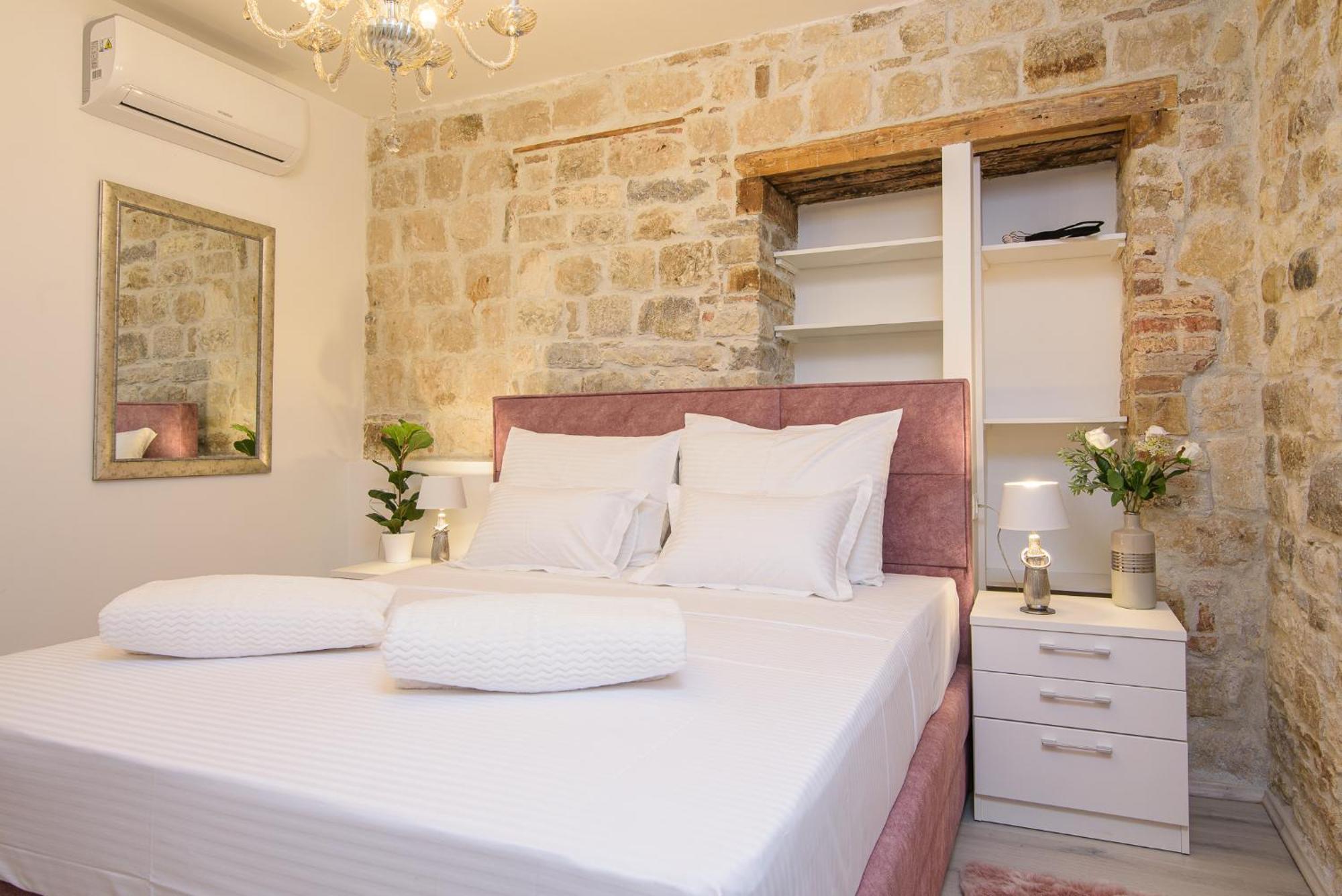 Rooms Bartul Трогір Екстер'єр фото